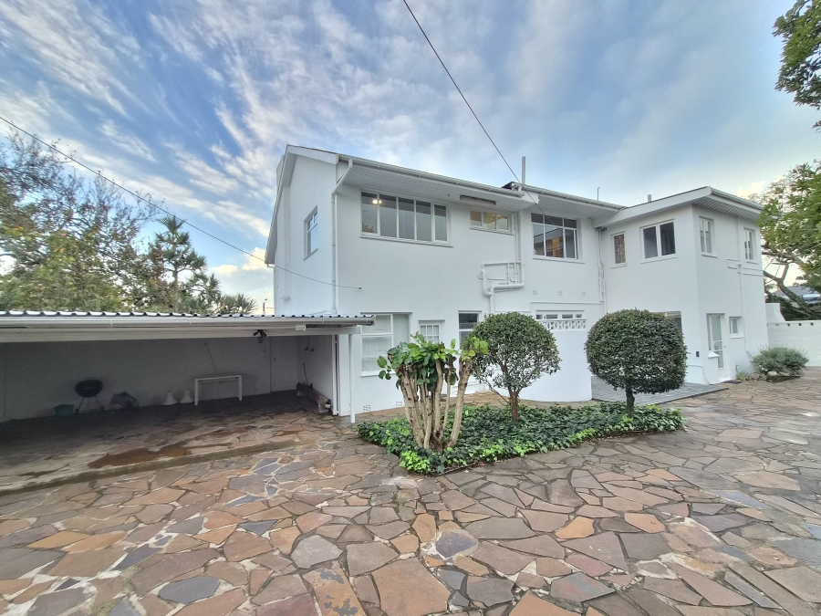 5 Bedroom Property for Sale in Vincent Eastern Cape